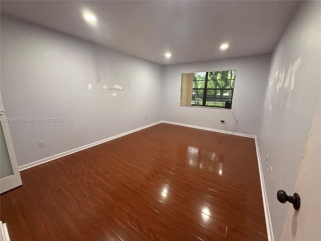 9301 SW 92nd Ave A102, Miami, FL 33176