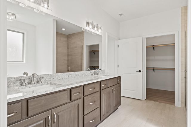 6504 WALSBY DR, Columbia, MO 65201