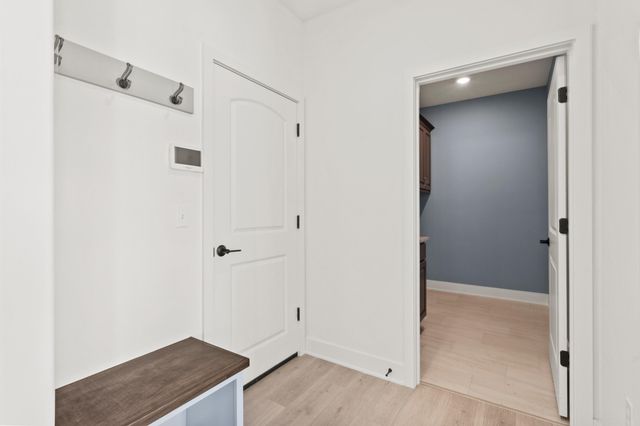 6504 WALSBY DR, Columbia, MO 65201