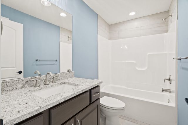 6504 WALSBY DR, Columbia, MO 65201