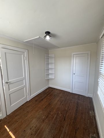 2300 Sharondale Dr, Nashville, TN 37215