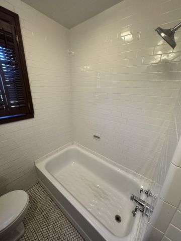 2300 Sharondale Dr, Nashville, TN 37215