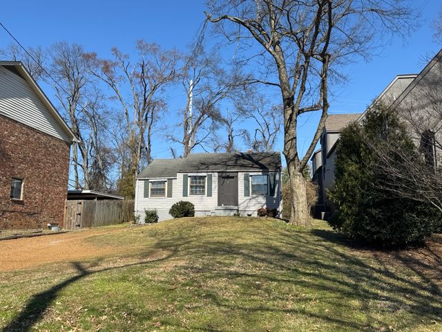 2300 Sharondale Dr, Nashville, TN 37215