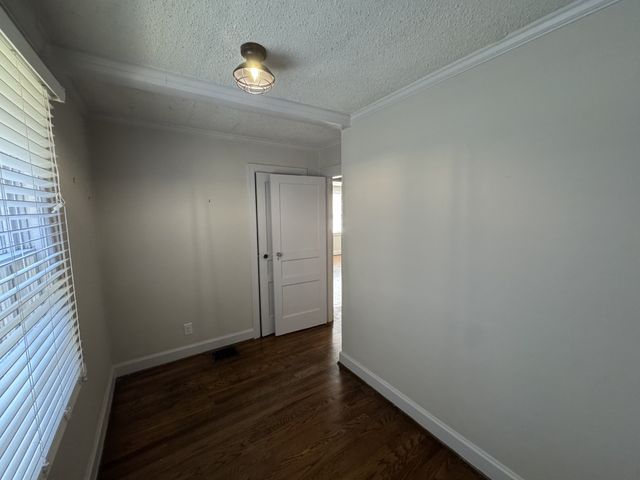 2300 Sharondale Dr, Nashville, TN 37215