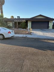 4110 Springhill Avenue, Las Vegas, NV 89121