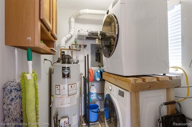 22417 Maple Street, Saint Clair Shores, MI 48081