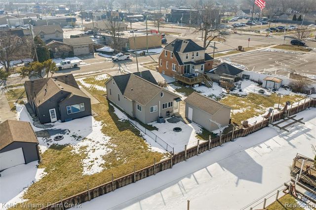 22417 Maple Street, Saint Clair Shores, MI 48081