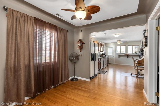 22417 Maple Street, Saint Clair Shores, MI 48081