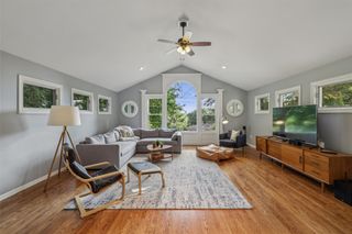 3939 River Oaks Drive, Des Moines, IA 50312