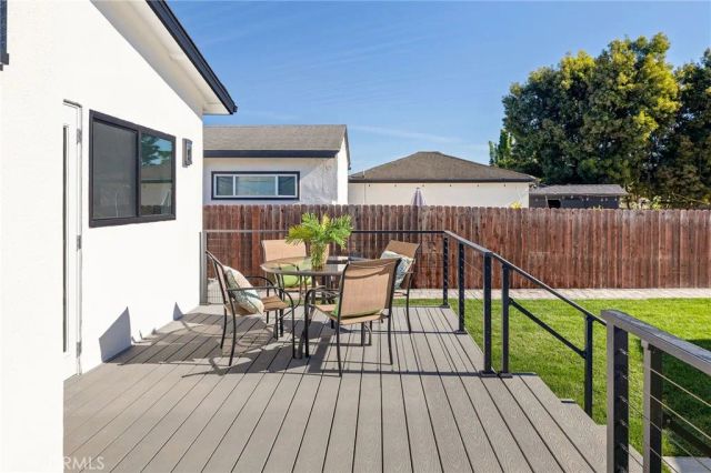 1544 W 215th Street, Torrance, CA 90501