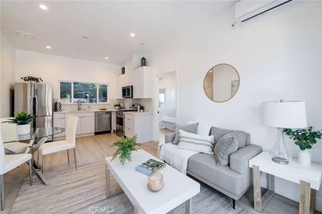 1544 W 215th Street, Torrance, CA 90501