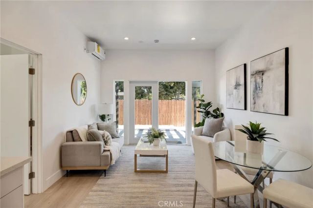 1544 W 215th Street, Torrance, CA 90501