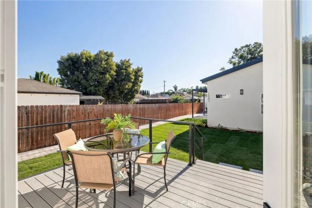 1544 W 215th Street, Torrance, CA 90501