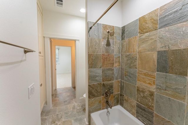 716 Post Oak ST, Austin, TX 78704