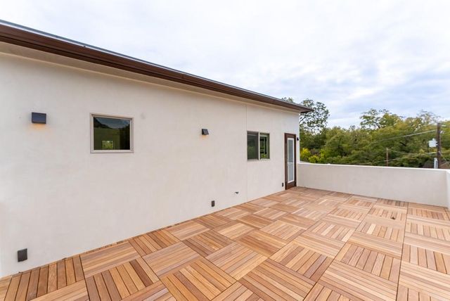 716 Post Oak ST, Austin, TX 78704