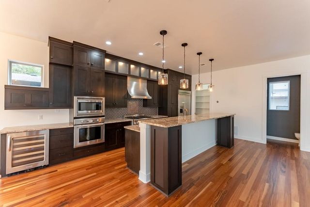 716 Post Oak ST, Austin, TX 78704