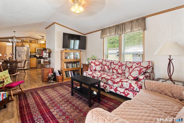6 Susan Street, Beacon Falls, CT 06403
