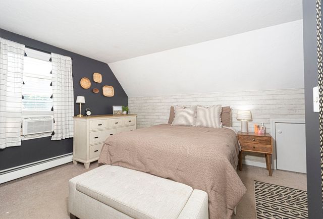 14 Wasilla Dr, Leicester, MA 01542