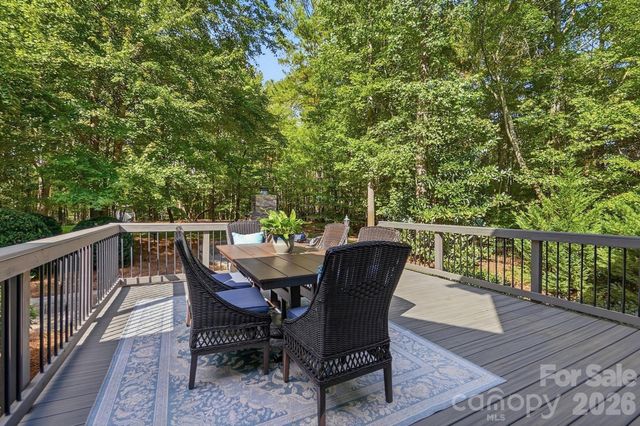1205 Crofton Drive, Waxhaw, NC 28173