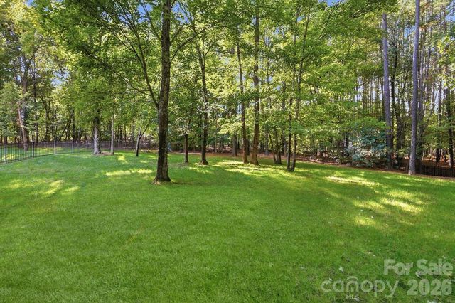1205 Crofton Drive, Waxhaw, NC 28173
