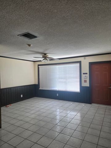 431 NW 42ND Street, Deerfield Beach, FL 33064
