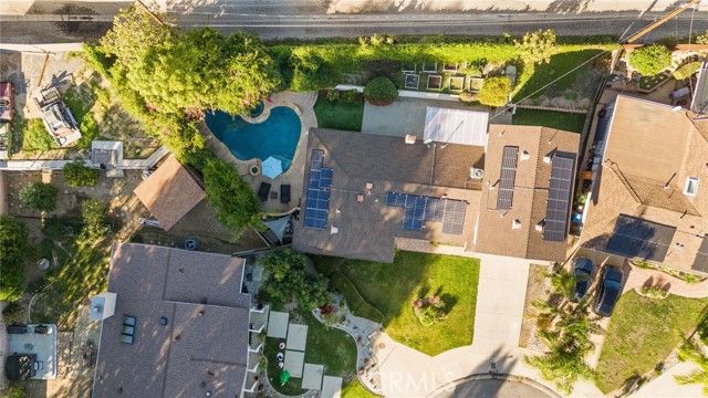 10215 Casaba, Chatsworth (los Angeles), CA 91311