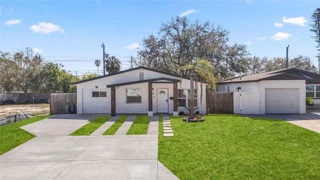 1778 NEW HAMPSHIRE AVENUE NE, St Petersburg, FL 33703