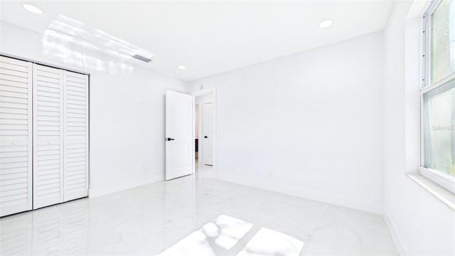 1778 NEW HAMPSHIRE AVENUE NE, St Petersburg, FL 33703