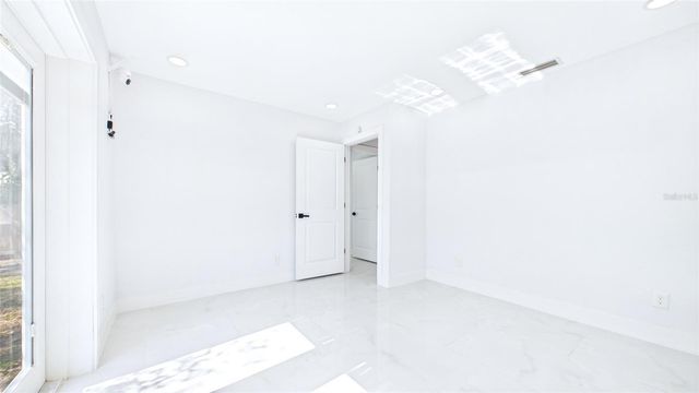 1778 NEW HAMPSHIRE AVENUE NE, St Petersburg, FL 33703