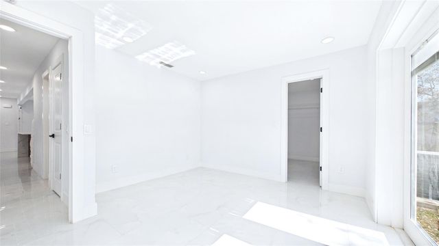 1778 NEW HAMPSHIRE AVENUE NE, St Petersburg, FL 33703