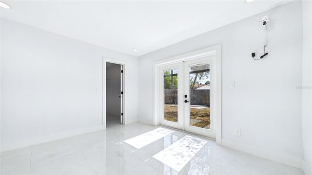 1778 NEW HAMPSHIRE AVENUE NE, St Petersburg, FL 33703