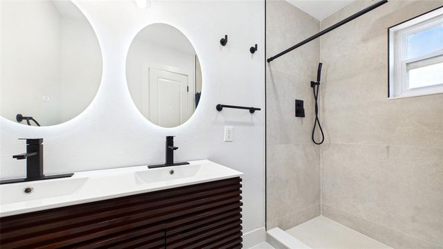 1778 NEW HAMPSHIRE AVENUE NE, St Petersburg, FL 33703