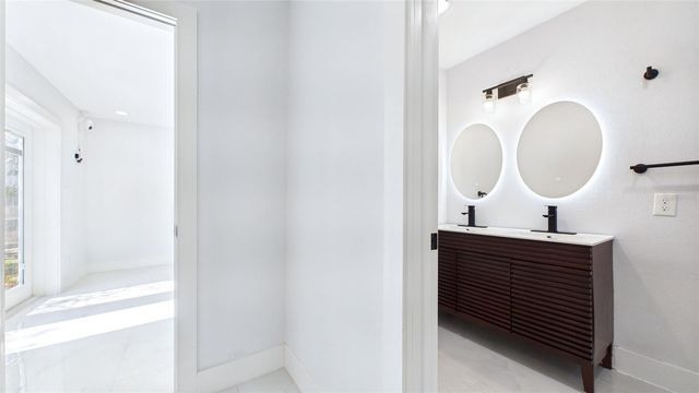 1778 NEW HAMPSHIRE AVENUE NE, St Petersburg, FL 33703