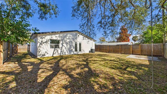 1778 NEW HAMPSHIRE AVENUE NE, St Petersburg, FL 33703