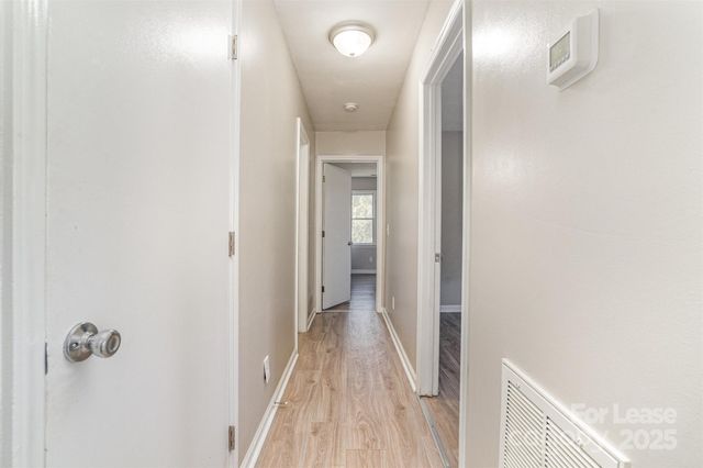 6165 Meadow Rose Lane, Charlotte, NC 28215