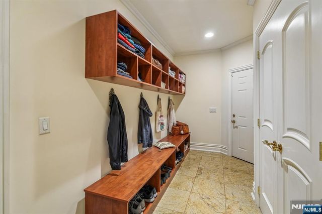 7 Jean Drive, Englewood Cliffs, NJ 07632