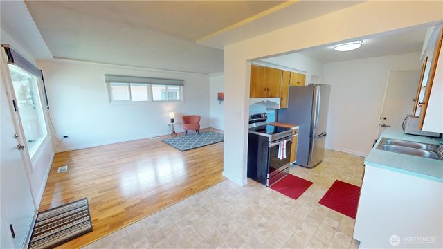 4518 S 9th Street, Tacoma, WA 98405