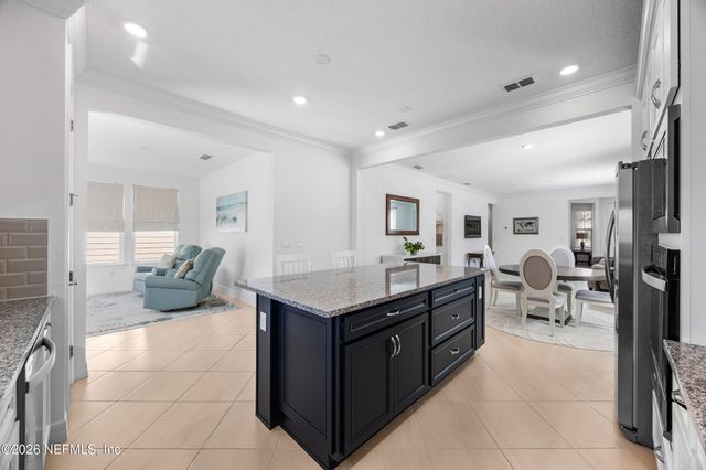 722 COOL BREEZE Way, Yulee, FL 32097