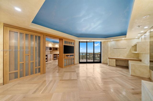 9999 Collins Ave 6G, Bal Harbour, FL 33154
