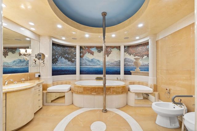 9999 Collins Ave 6G, Bal Harbour, FL 33154