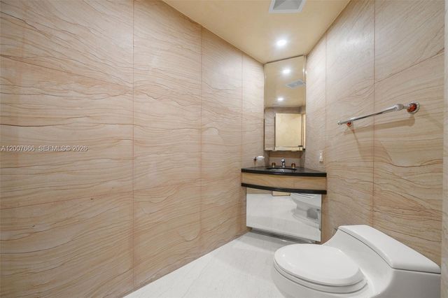 9999 Collins Ave 6G, Bal Harbour, FL 33154