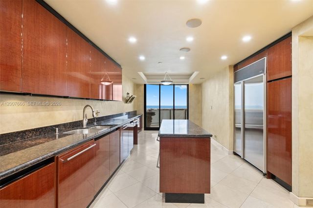 9999 Collins Ave 6G, Bal Harbour, FL 33154