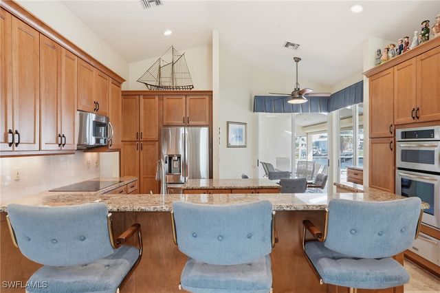 2544 SE 23rd PL, Cape Coral, FL 33904