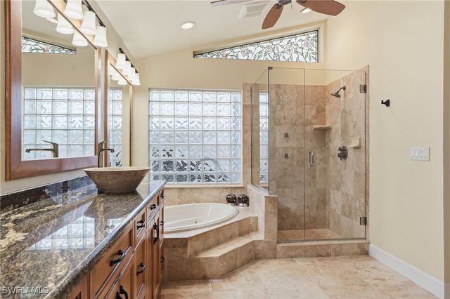 2544 SE 23rd PL, Cape Coral, FL 33904