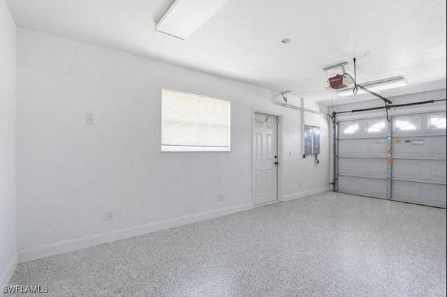 2544 SE 23rd PL, Cape Coral, FL 33904