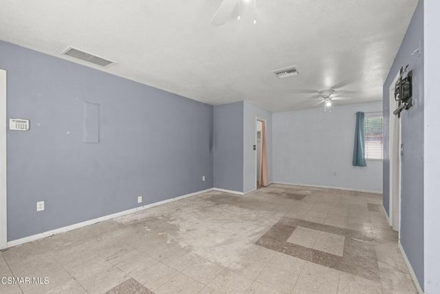 45014 17th Street W, Lancaster, CA 93534