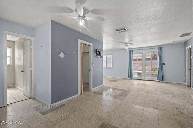 45014 17th Street W, Lancaster, CA 93534