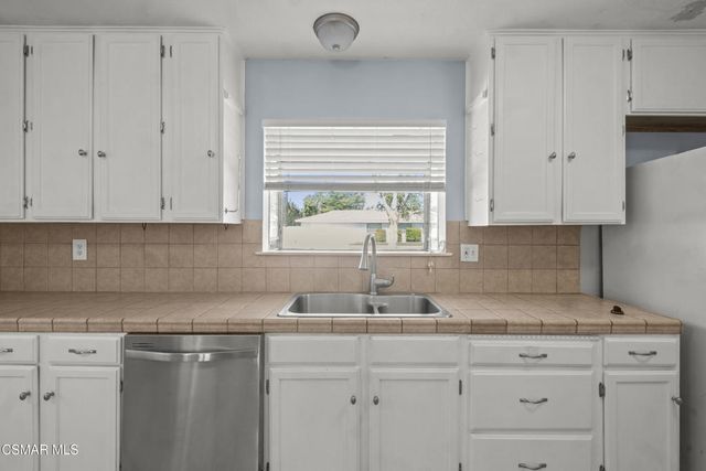 45014 17th Street W, Lancaster, CA 93534