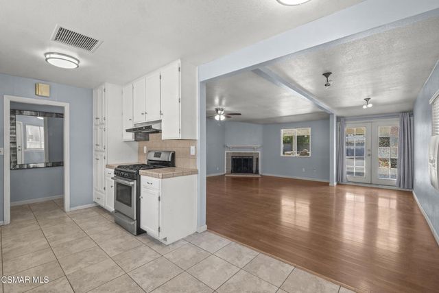 45014 17th Street W, Lancaster, CA 93534