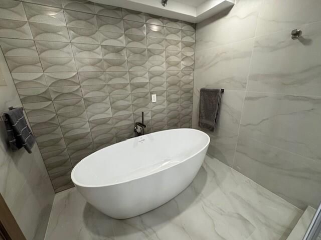 4511 S Ocean Boulevard 904, Highland Beach, FL 33487